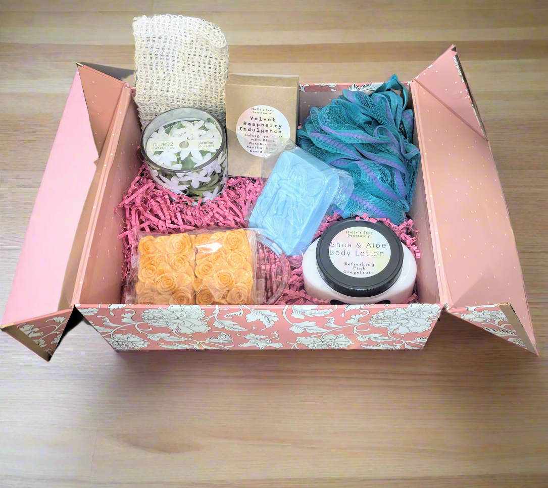 PINK FLORAL GIFT BOX